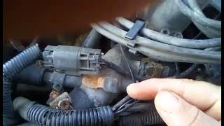 90-95 Nissan Pathfinder 3.0 v6 Temp sensor location #nissan #hammertime