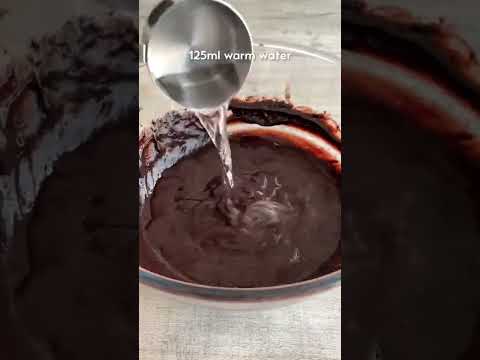 Super moist Oreo chocolate cake recipe