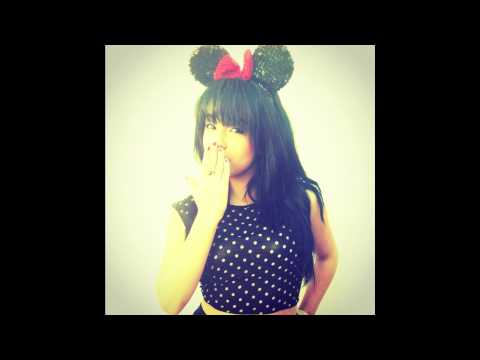 Video thumbnail for Girlfriend (Cover)