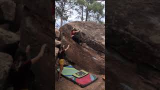 Video thumbnail of Atipicamente, 6a+. Albarracín