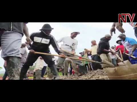 Omukulembeze wa Burundi Pierre Nkurunziza akolera awamu n’abantu be