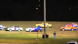 preview picture of video '4-20-2012 Marshalltown Speedway.wmv'
