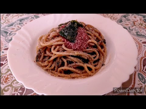 SPAGHETTI CON scarola/indivia riccia al pomodoro.