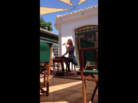 Karol Green al Mercat Femenias-Peixateria de Maó-Menorca 31-08-2013