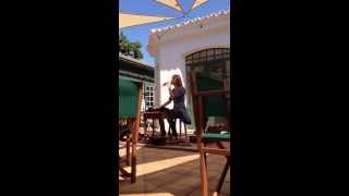 Karol Green al Mercat Femenias-Peixateria de Maó-Menorca 31-08-2013