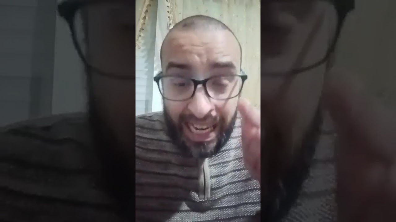 القاضي قنديل اللعب على الوقت.