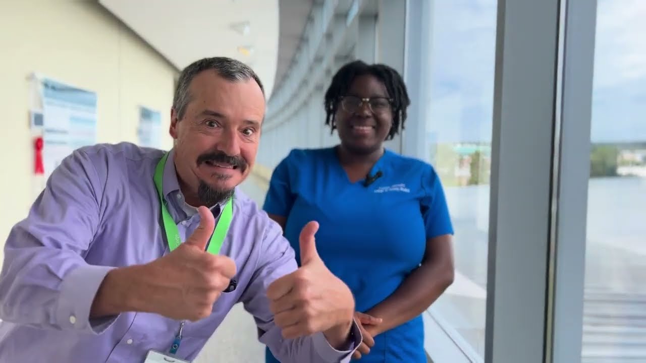 Students give thumbs ups to the their experience at AU