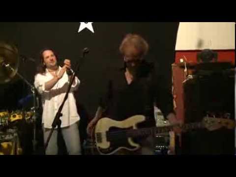 MIGHTY QUINN - Martin Engelien & GO MUSIC: Manni von Bohr, Steven Mageney, Christian Schwarzbach