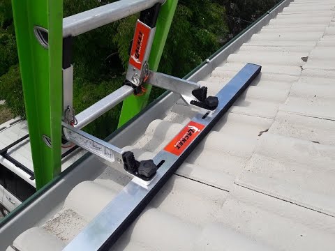 The Lacket - The Best Ladder Stabilizer