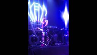 Javiera Mena (Discoteque Blondie ) - Quédate Un Ratito Mas