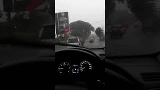 Download lagu Nyetir Mobil Pas Saat Hujan Part 2 mp3