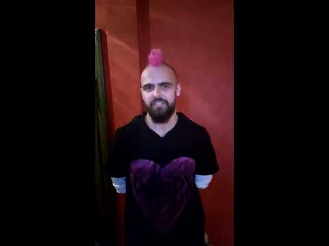 Mateusz Wojtasiński zachęca do obejrzenia "Wszystko w rodzinie" - Teatr Polski w Bielsku-Białej