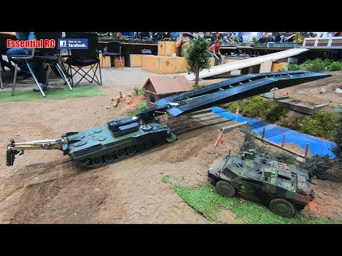 SUPER SCALE RC ENGINEERING: Armoured Vehicle-Launched Bridge (AVLB) COMBAT SUPPORT VEHICLE