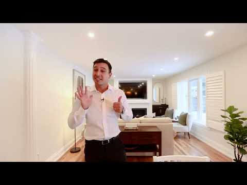 39 Bolton Dr, Uxbridge