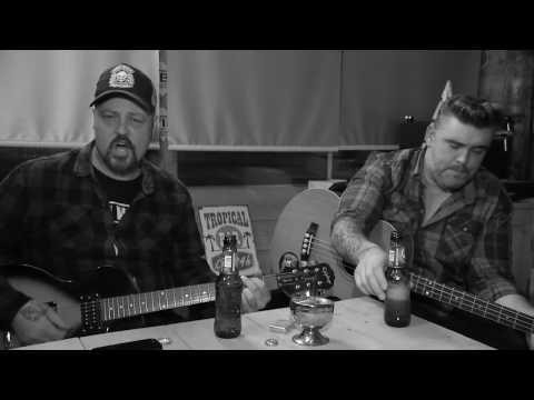 Mooi Wark - Drink Een Bier Met Pa - Officiële Videoclip