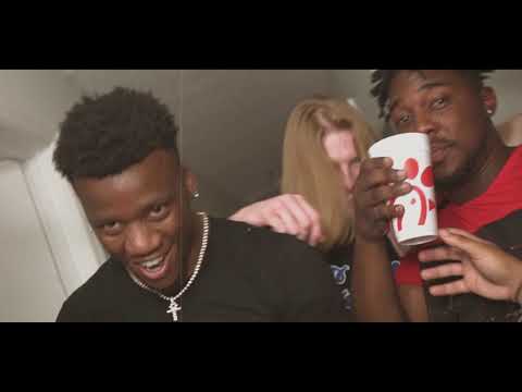 2RanCash - Herd Dat ( Official Video )