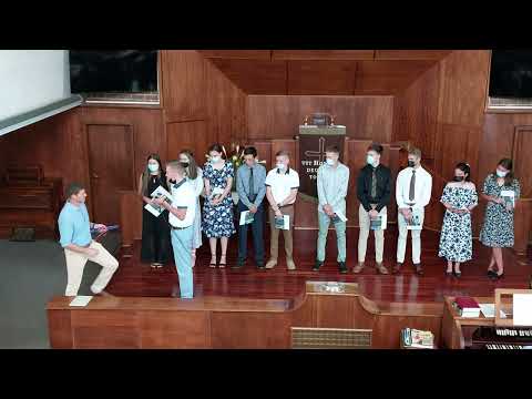 GK Pretoria-Brooklyn | Belydenisgroep 2022 bedank ds. Jacques Tredoux