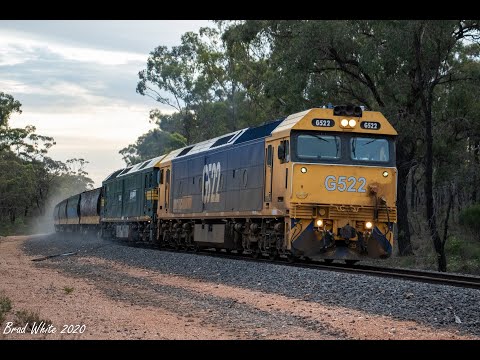 G522 and G543 snake away from Dunolly on 9153 PN grain to Quambatook- 21/11/20