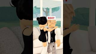 2 BOYS FELL IN LOVE WITH HER IN ROBLOX BUT..😮😳 #roblox #berry #shorts