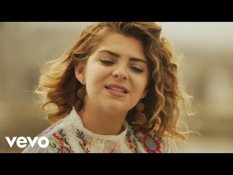 Caroline Costa - Maintenant (Acoustic Video) ft. Nico Lilliu