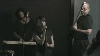 Demi Fleur sings at One Mic Nite w/ The Soulfolk Experience