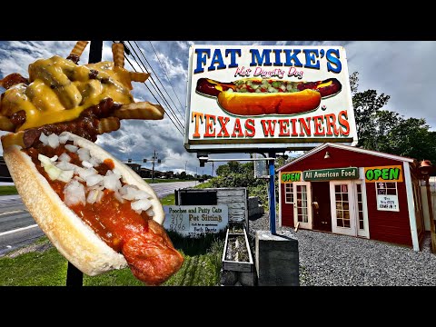 Famous TEXAS HOT DOG At Fat Mike’s Roadside Shack! 🌭