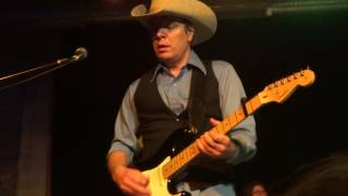 Gonna Die &amp; Sundown (cover) - Kiefer Sutherland - Buffalo, NY 5/16/16