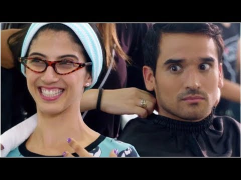 Ojitos hechiceros 2: Rolando cambió de look y sus padres no lo soportaron