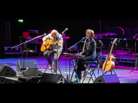 Kiki Dee & Carmelo Luggeri - Running Up That Hill Kate Bush Cover - Live in Birmingham 8/7/25