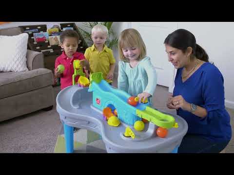 Step2 Ball Buddies Truckin & Rollin Play Table