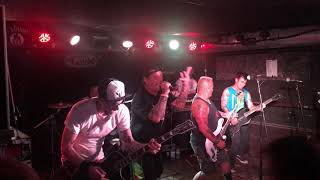 D.I. - Hang ten in east Berlin (live)