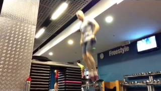 Download lagu 150 Box Jumps At The Gym mp3