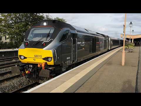 Chiltern Mainline 68015 departing Leamington Spa with 1K50