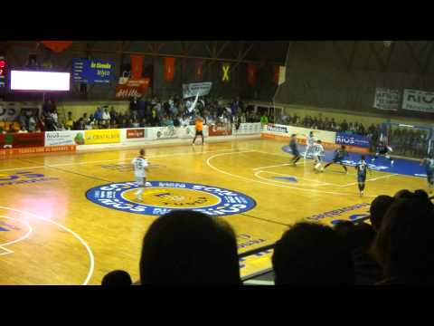 LNFS 13ª Jornada  Ríos Renovables 0 - Caja Segovia F.S. 4 26/11/2011 (4)