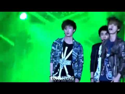 [LAY FOCUS] 120825 EXO-M History Live ♥