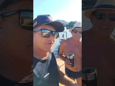 Éu conversando e andando na praia quarto crescente Aragarças Goiás 
