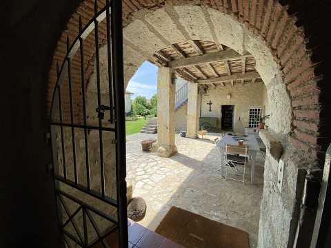 Property video thumbnail