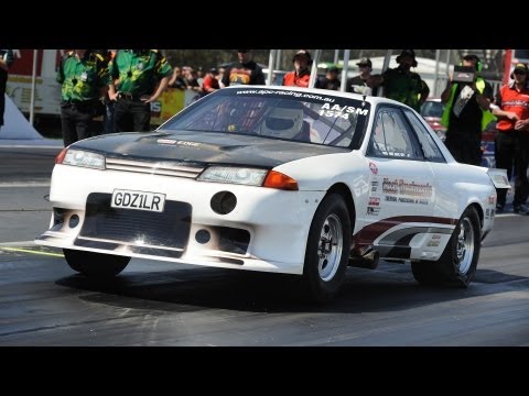 Nissan R32 GT-R runs 7s - GDZ1LR