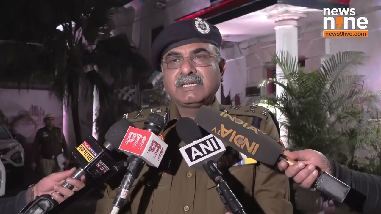 Breaking News: Man Attempts Self-Immolation Near Parliament, Rushed To Hospital | News9