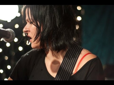 Star Anna & The Laughing Dogs - Alone In This Together (Live on KEXP)