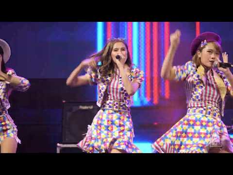 190920 BNK48 Namneung - BNK48 @ Samyan Mitrtown Opening [Fancam 4k60p]