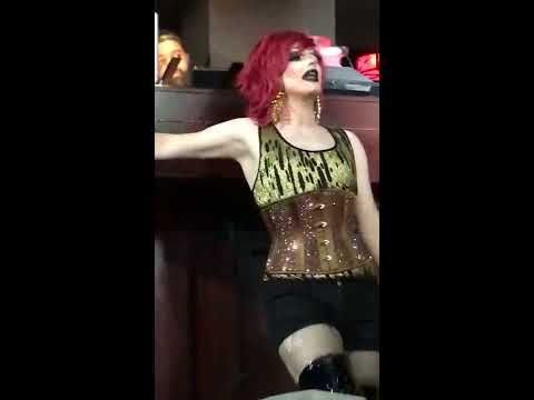 Allie Gator - High Androgyny Challenge FACADE S4