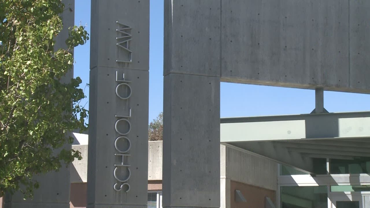 UNM law school rated top 10 in U.S.