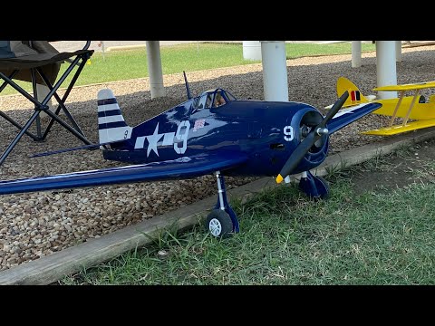 Hangar 9 15cc HELLCAT Maiden Flight