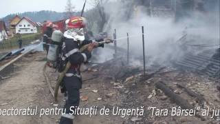 preview picture of video '05.04.2010 Incendiu in localitatea Bran - Moeciu'
