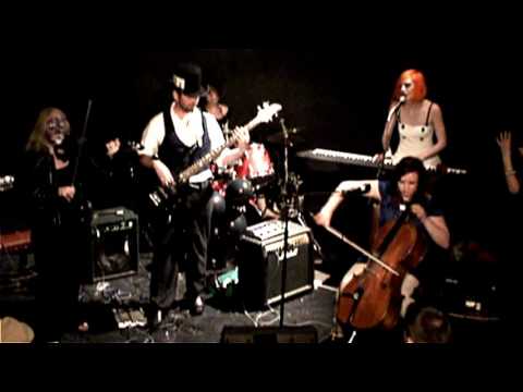 Birdeatsbaby "The Trouble"