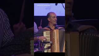 “Ritmi del Sud”  Tarantella finale in allegria 🎼🪗🥰 #musicaetnica #musicapopolare #music