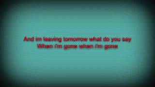 Pitch Perfect 2 Cups (when I&#39;m gone) [campfire Version] LYRICS!