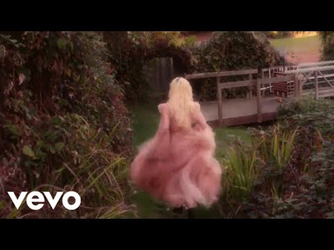 Lady Gaga - Joanne (Music Video)