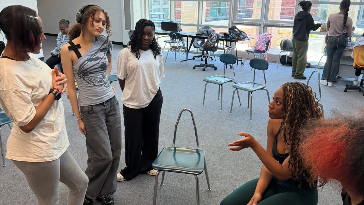 Destiny checks these girls for saying Hope & Faith folded her up!